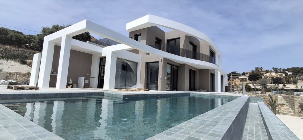 img013205.jpg